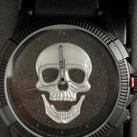 NEW Ed Hardy Silver Black 3D Skull Mens Watch